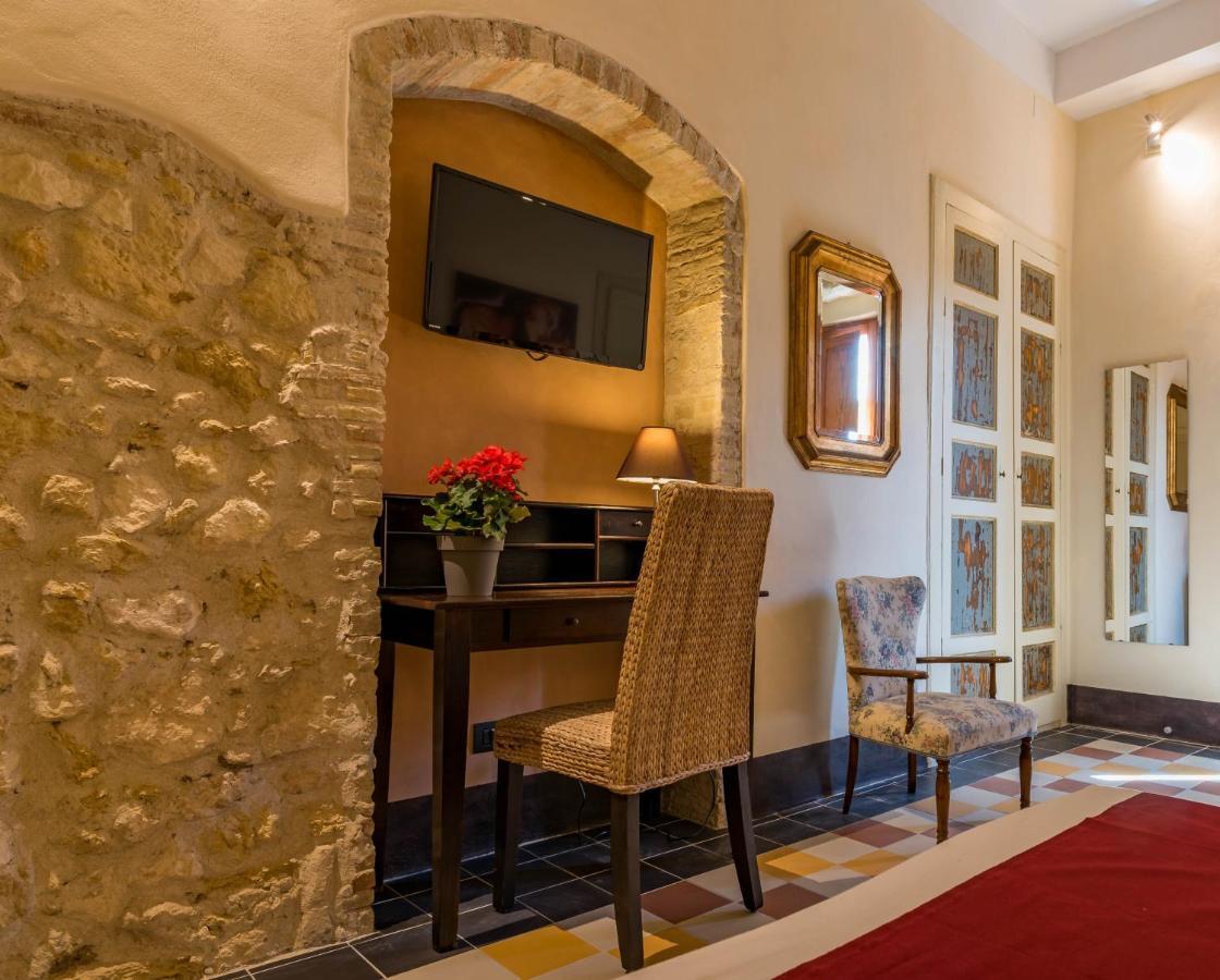 Cappuccine Guesthouse Cagliari Ngoại thất bức ảnh